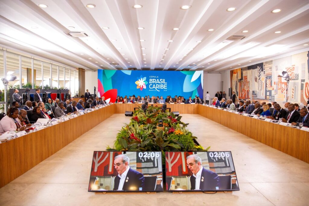 Cumbre Brasil Caribe 2023 con líderes internacionales.