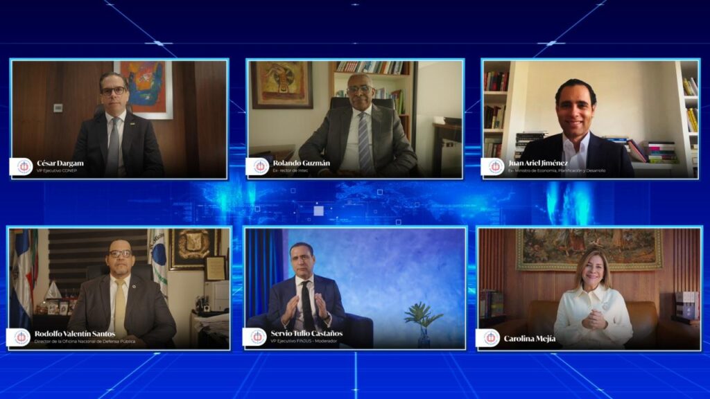 Seis personas en videoconferencia, fondo digital azul.